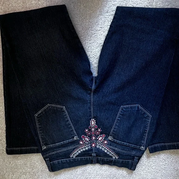 V Cristina red and crystal embellished Jeans, sz 6 - Picture 7 of 10